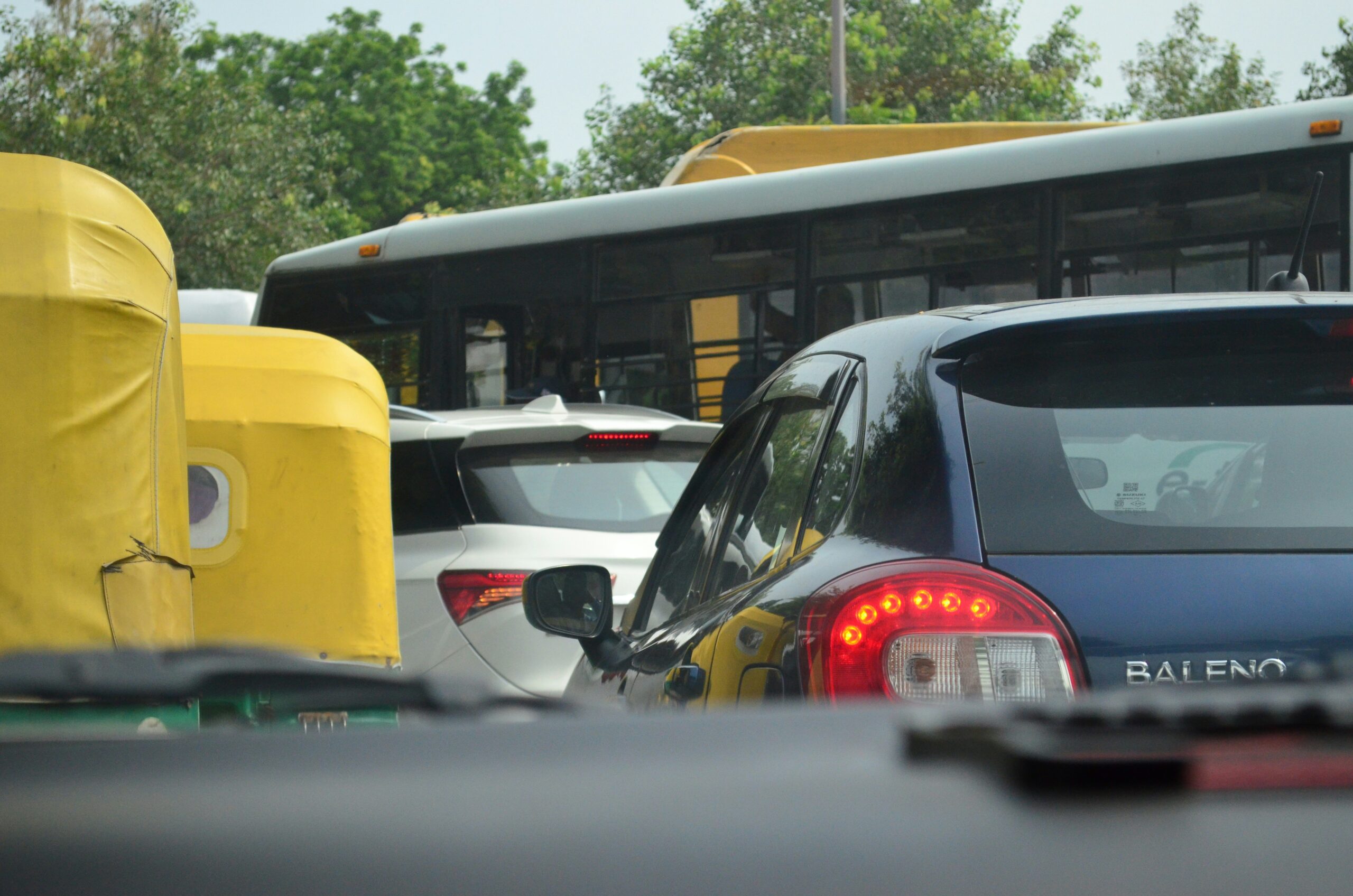 Foto von Autos im dichten Verkehr