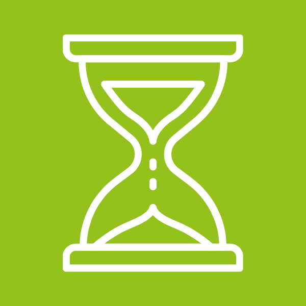 Sanduhr Icon in weiß vor grünem Hintergrund